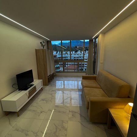 Charmant Studio Avec Vue Montagne Рокбрюн-Кап-Мартин Екстериор снимка